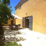 Les Olives Apartment Uzes